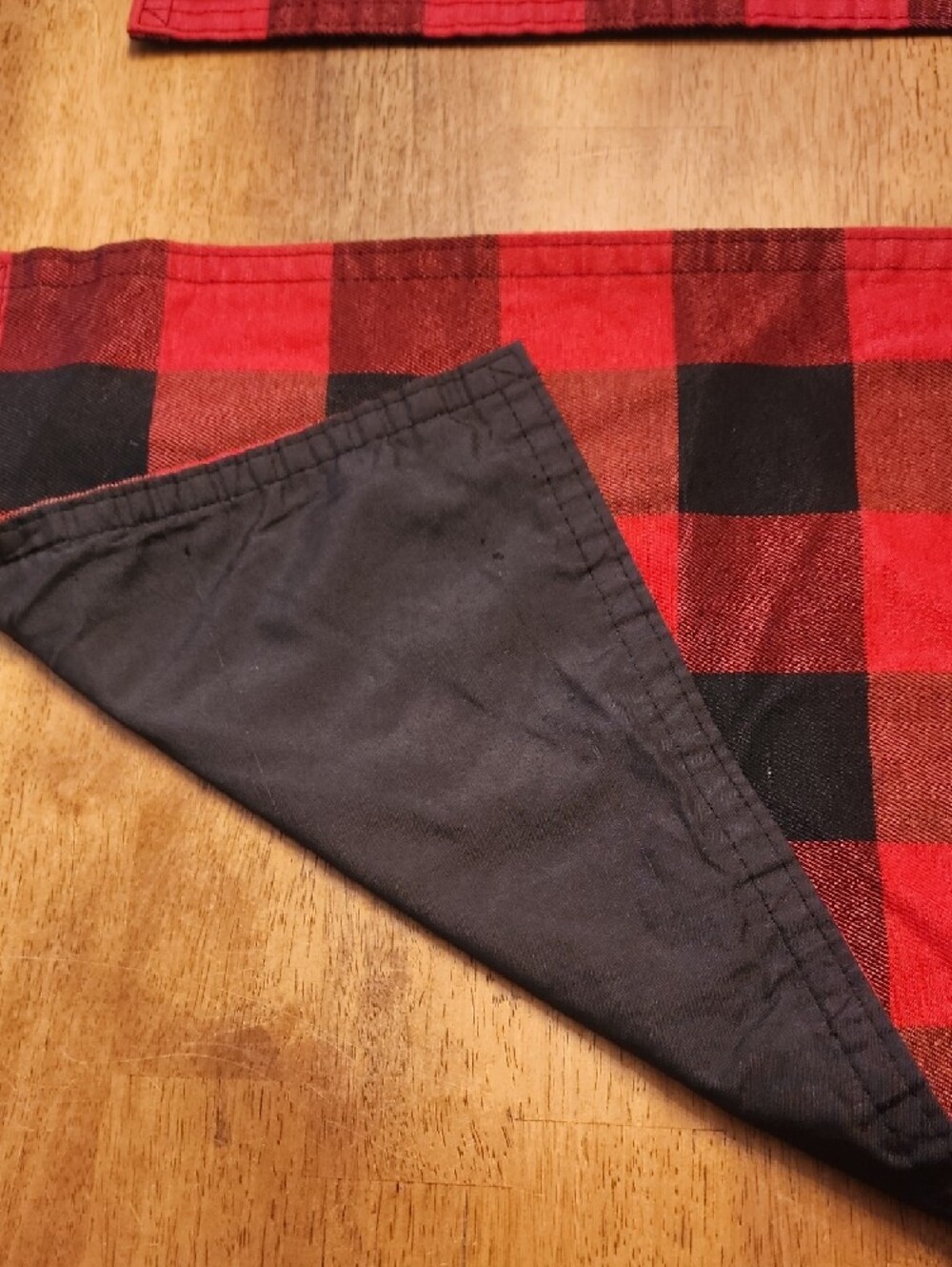 Red & Black Buffalo Check Placemat Set - Picture 2 of 3